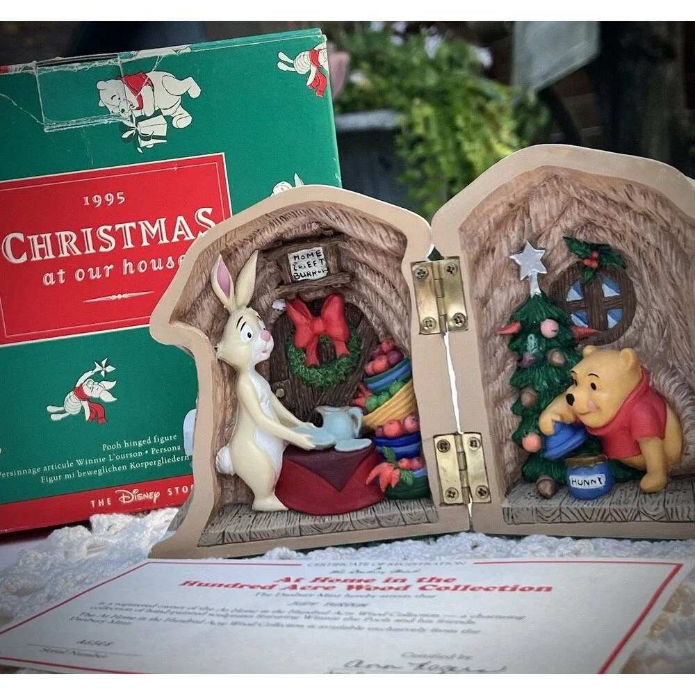 Vintage Disney Christmas At Our House Winnie Pooh Rabbit Piglet Hinged Tree 1995
